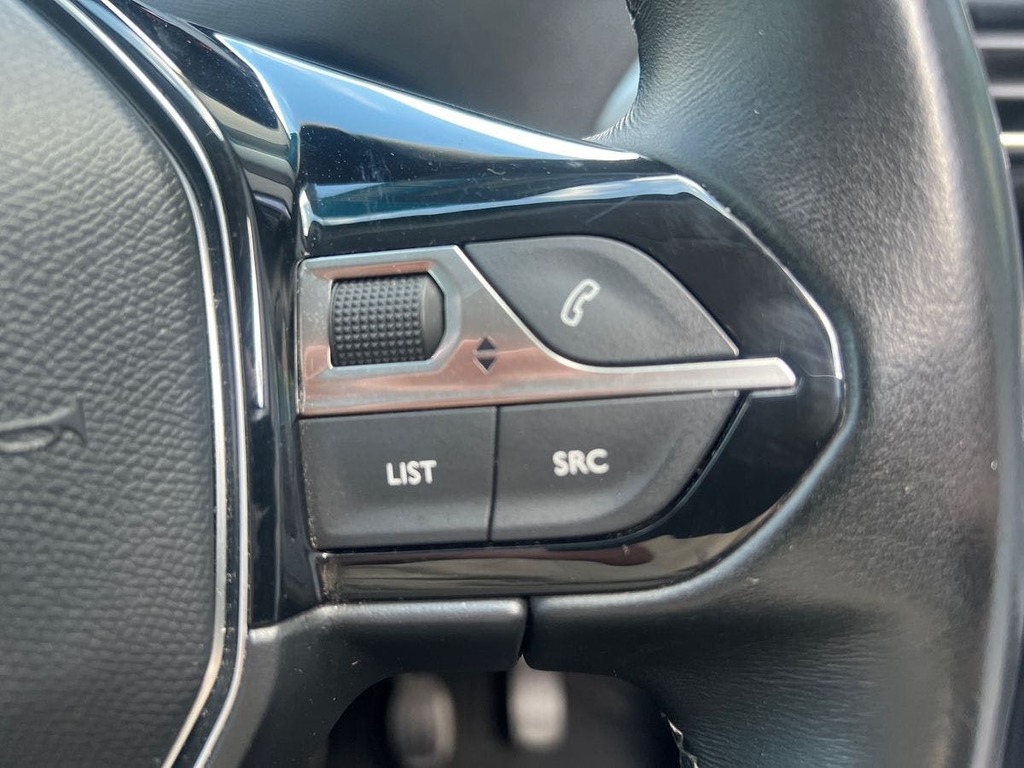 Peugeot 3008 1.5L Gt Line White #17