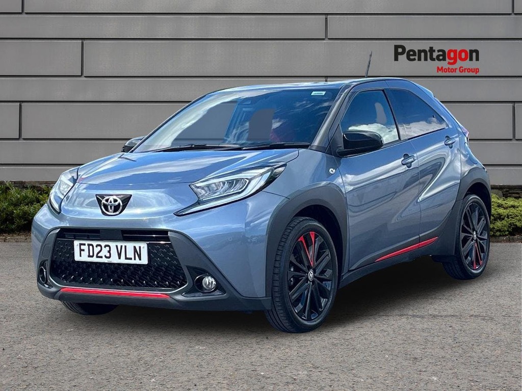 Toyota Aygo X 1.0 Vvt I Undercover Hatchback E FD23VLN Grey #3