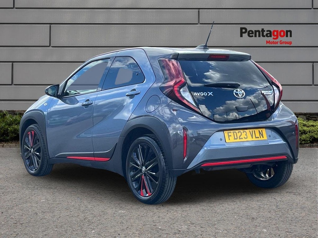 Toyota Aygo X 1.0 Vvt I Undercover Hatchback E FD23VLN Grey #2
