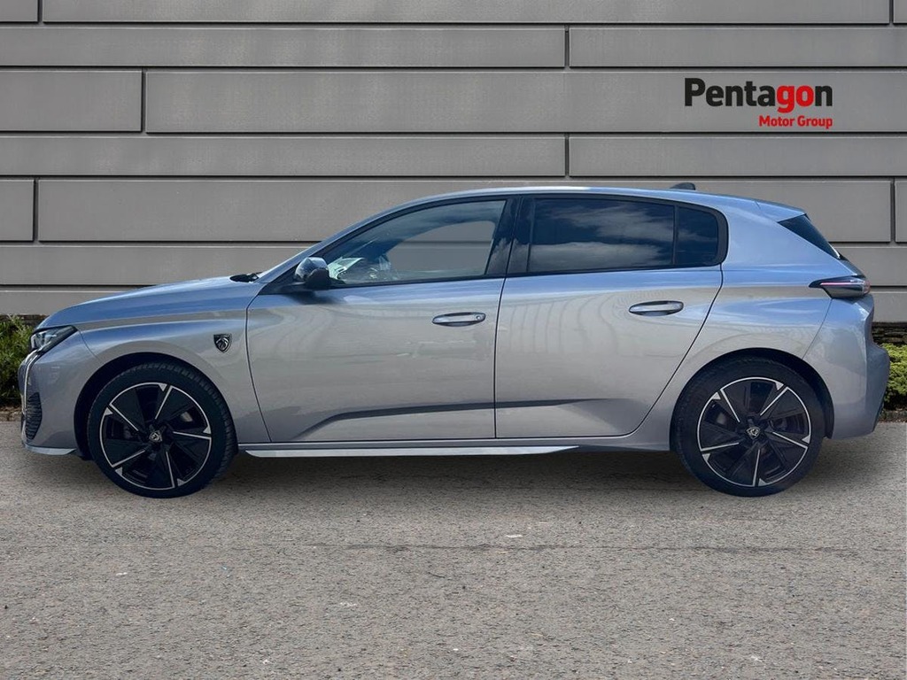 Peugeot 308 1.6 Plug-in Hybrid 225 Gt E-eat8 2024 White #12
