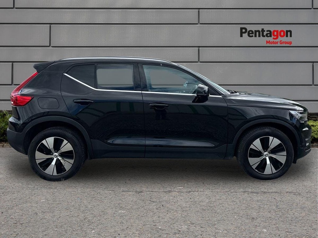 Volvo XC40 2.0 B4p Plus Dark Awd Red #11