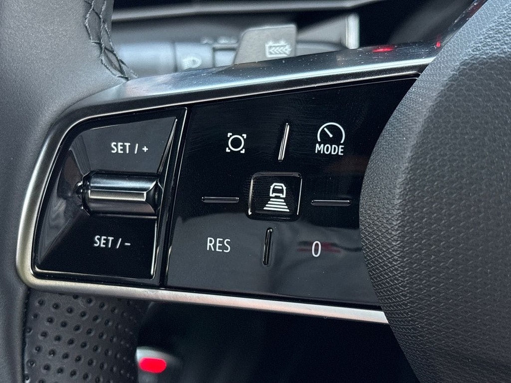 Renault 5 E-Tech Comfort Range 52Kwh Roland Garros Black #21