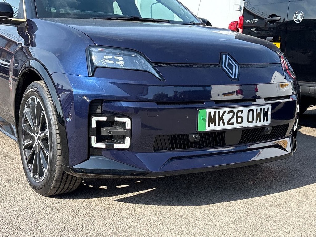 Renault 5 E-Tech Comfort Range 52Kwh Roland Garros Black #16