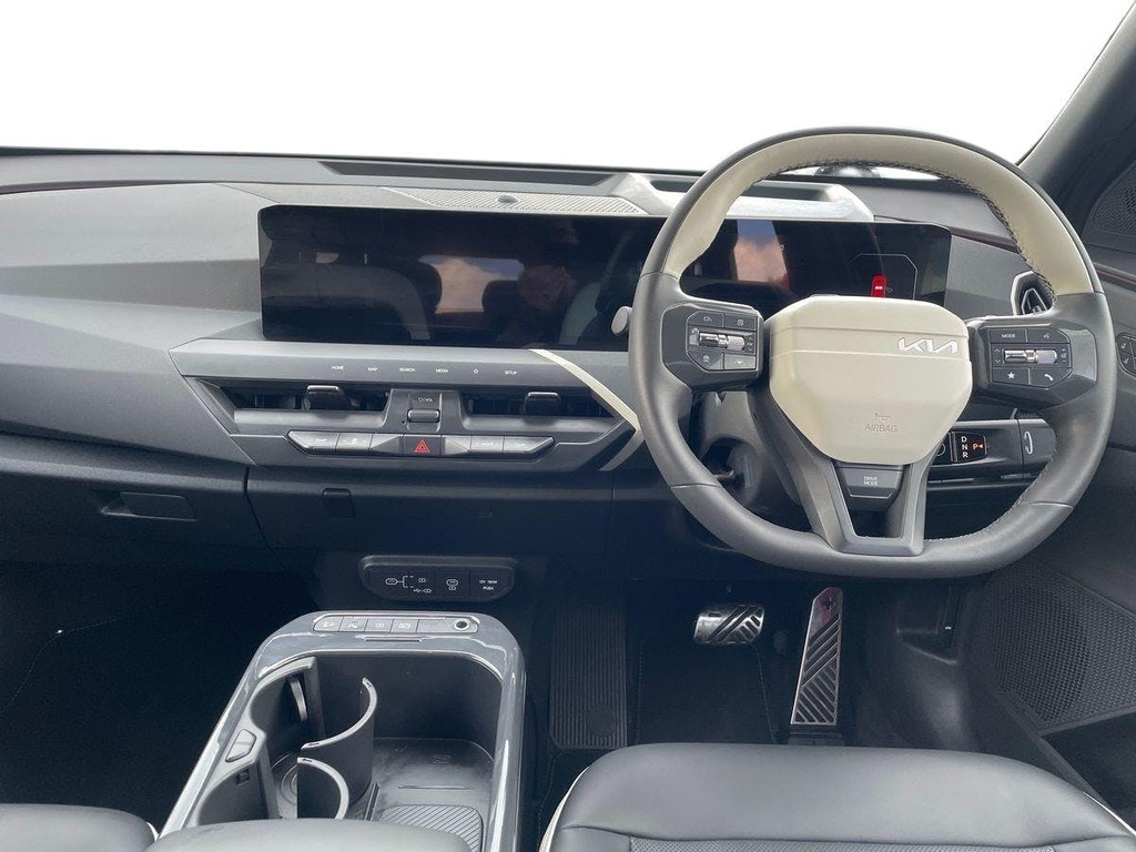 Kia  81.4Kwh Gt Line S Suv 214 Bhp YP75TLN Black #6