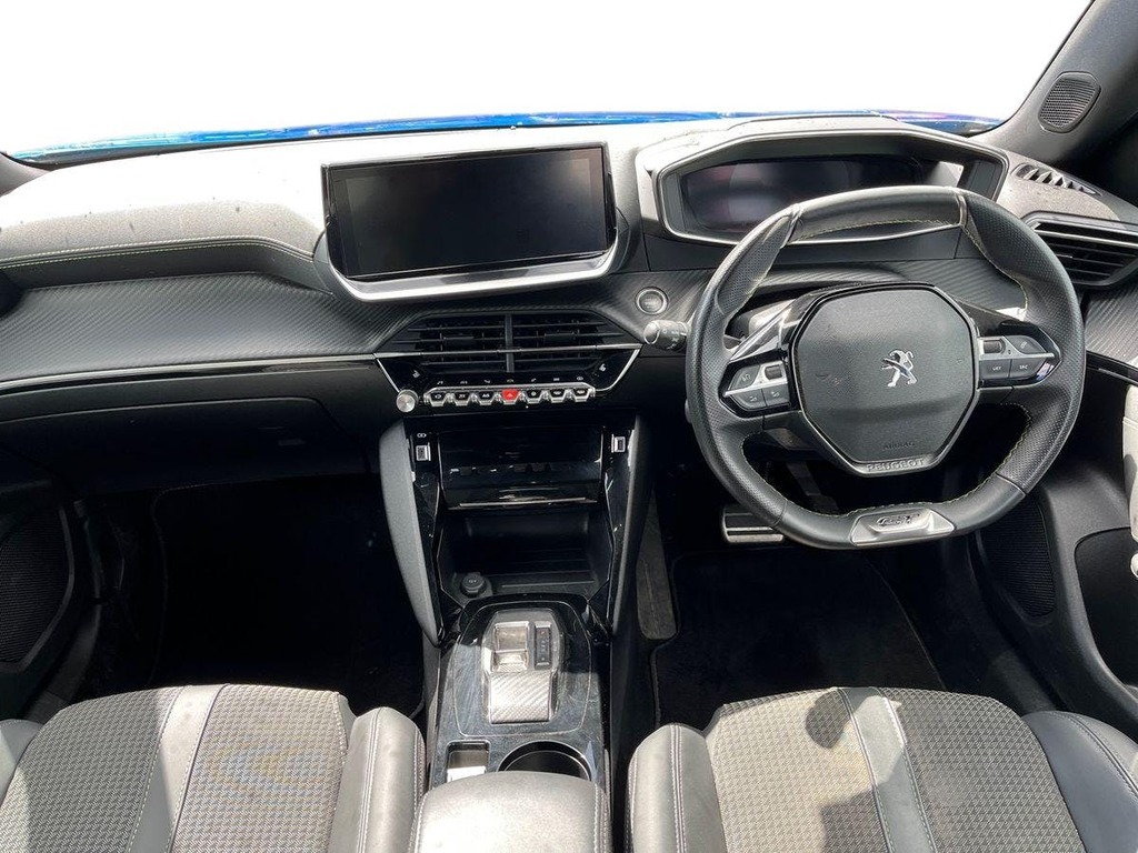 Peugeot e-2008 50Kwh Gt Suv 7Kw Charger 136 Blue #6