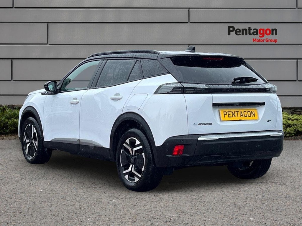 Peugeot e-2008 50Kwh Gt Suv 7Kw Charger 136 White #2