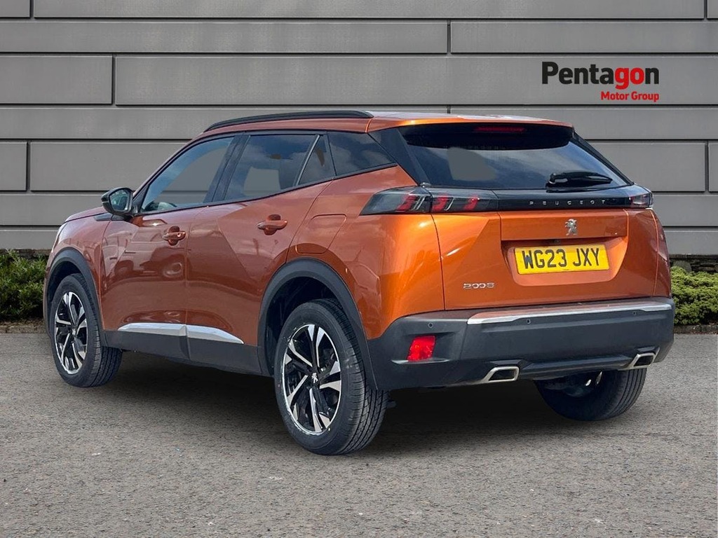 Peugeot 2008 1.2 Puretech Allure Premium Plus Suv M WG23JXY Orange #2
