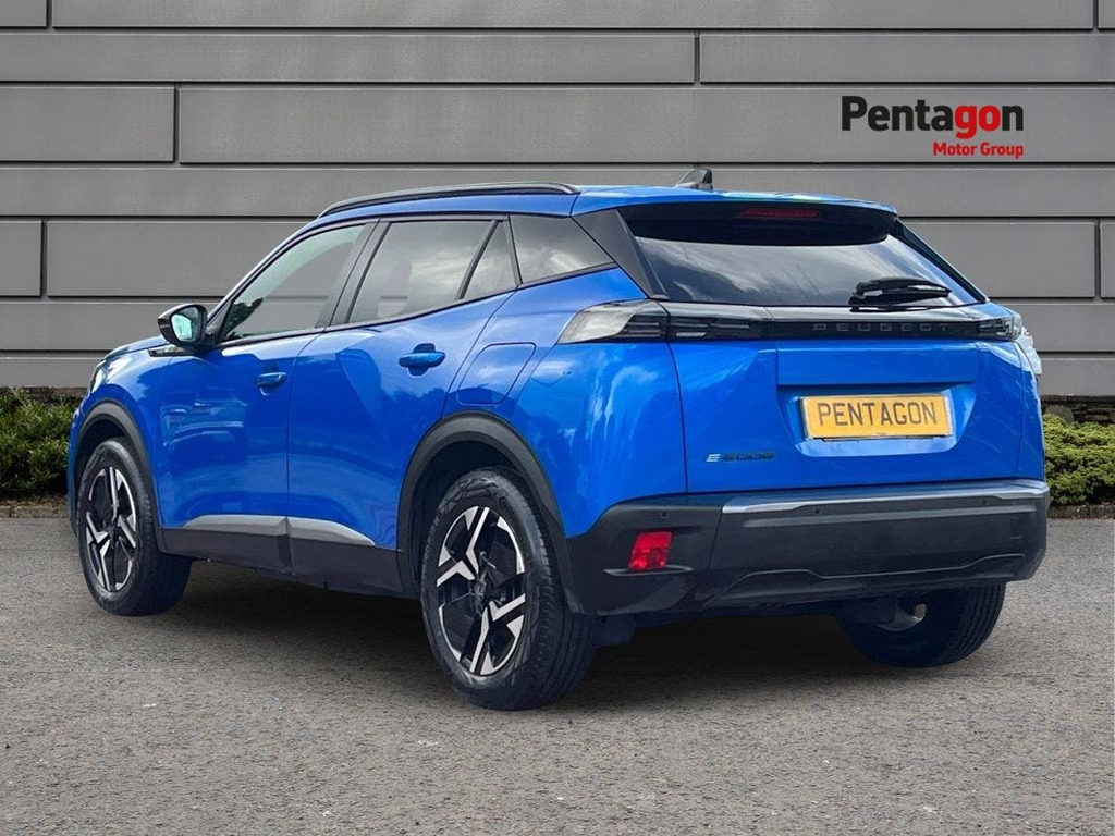 Peugeot e-2008 50Kwh Allure Suv 7Kw Charger Blue #2