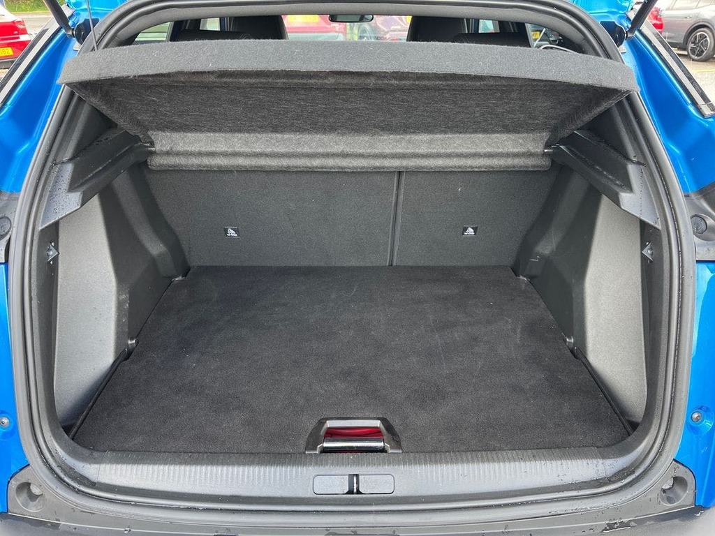 Peugeot e-2008 Gt Grey #10