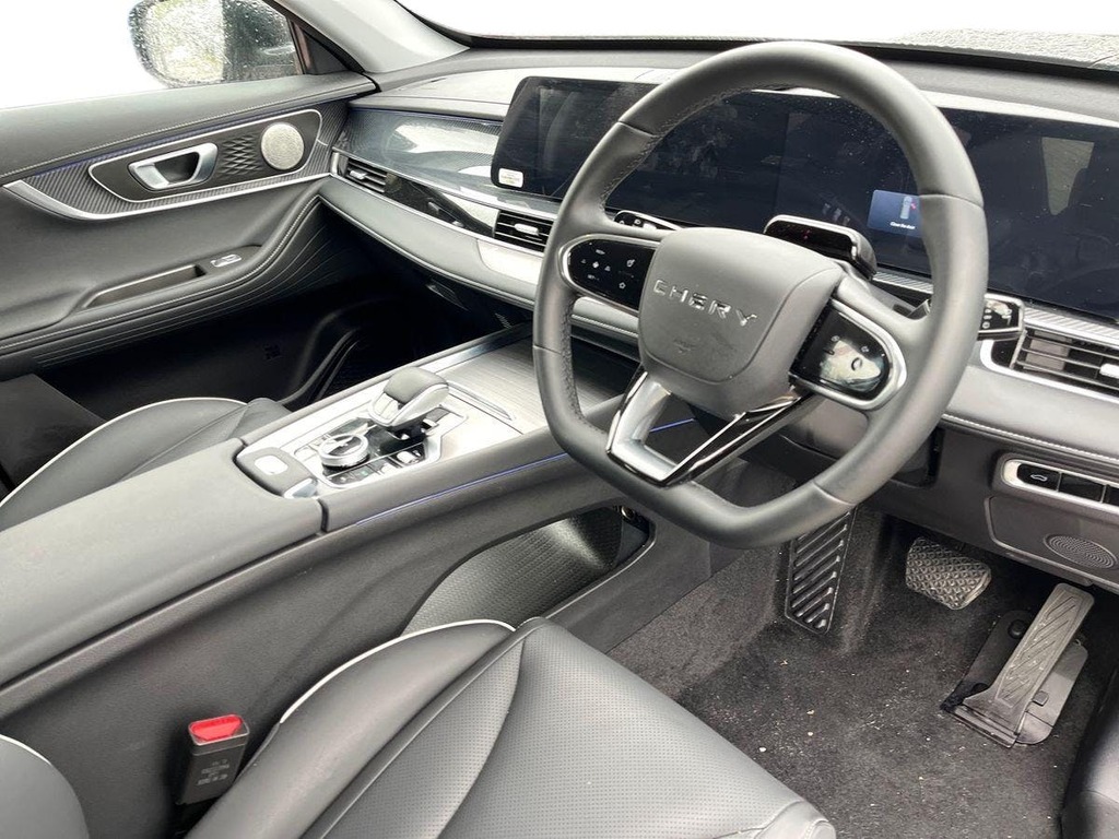 Chery Tiggo 7 1.5T 18.4Kwh Summit Suv Plug In Hybrid Black #5