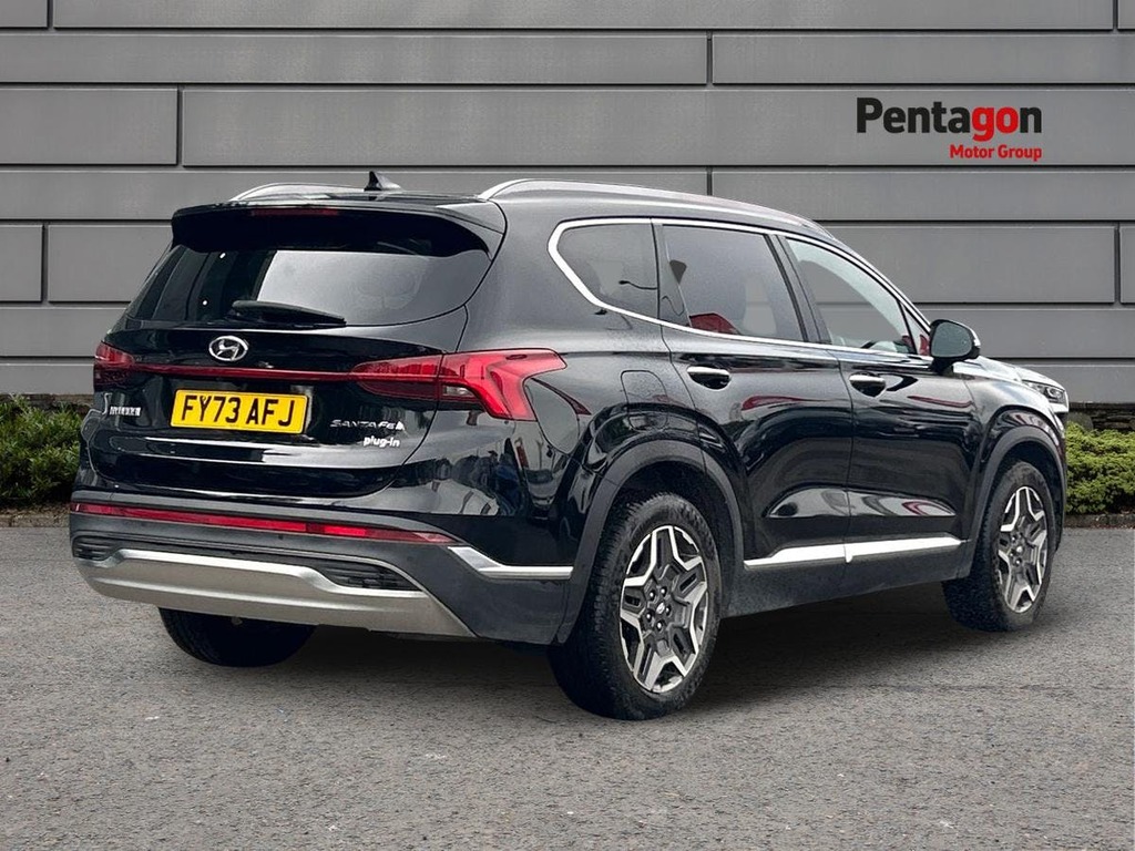 Hyundai Santa Fe 1.6 T Gdi 13.8Kwh Ultimate Suv Plug In Black #4