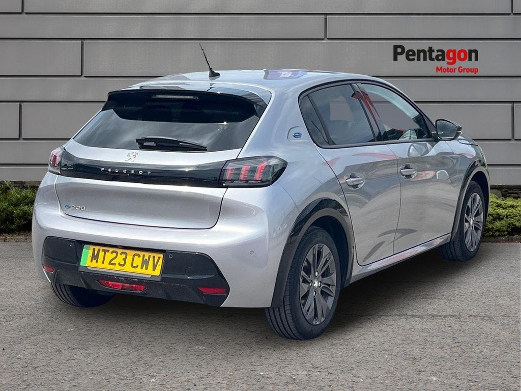 Peugeot e-208 50Kwh Allure Premium Plus Hatchback Grey #4