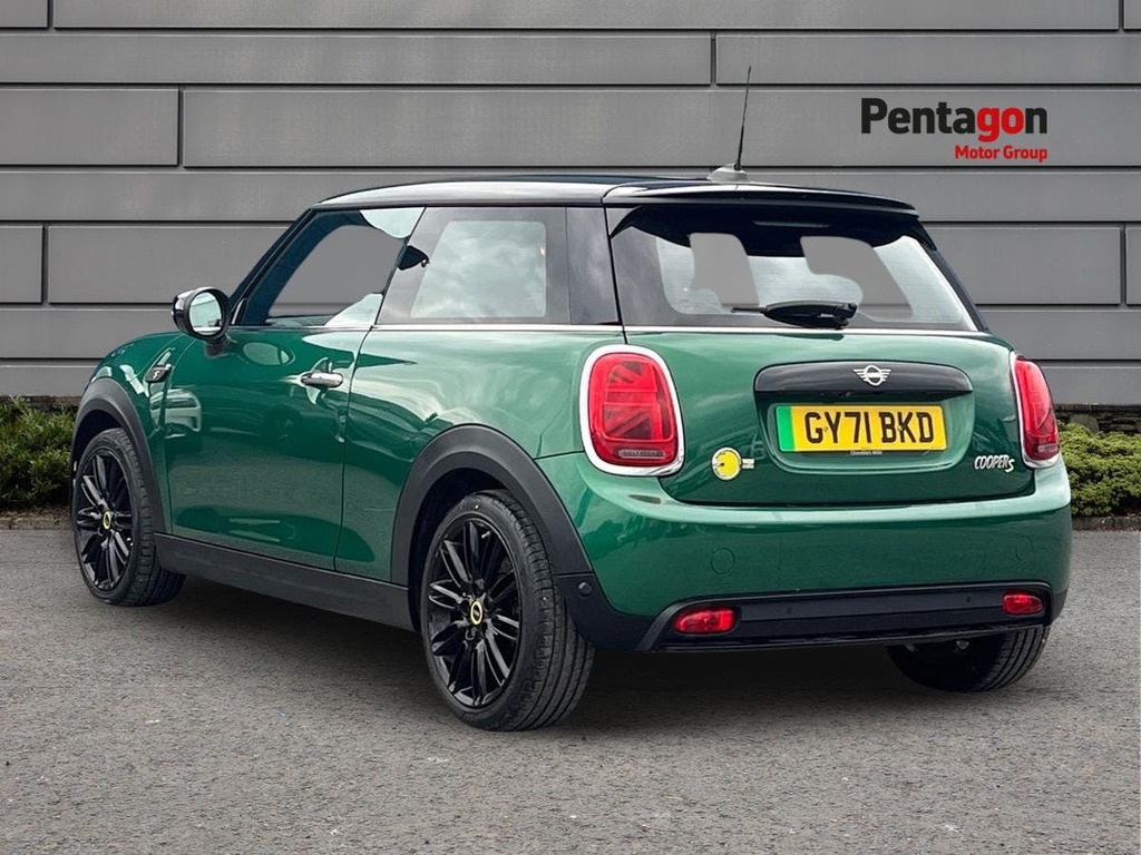 Mini Electric Cooper Se 32.6Kwh Level 2 Hatchback A Green #2
