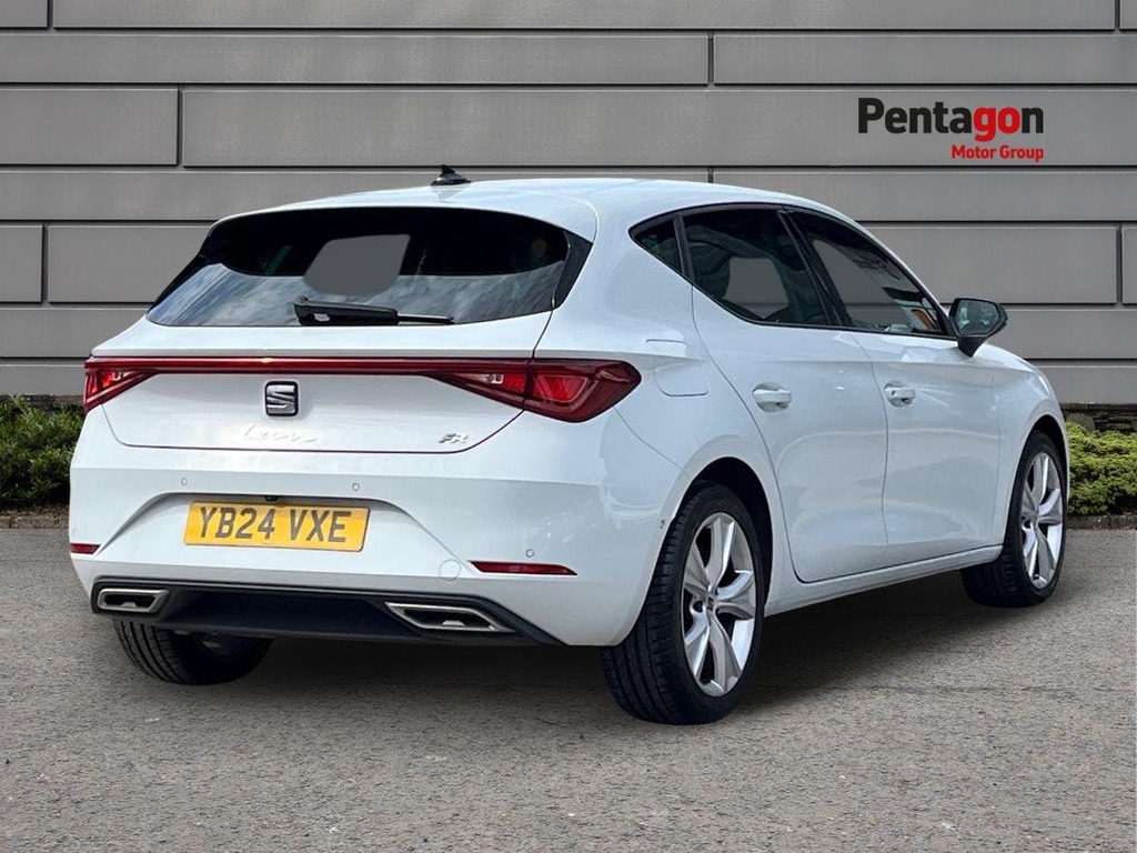 Seat Leon 1.5 Tsi Evo Fr Hatchback Euro 6 White #4