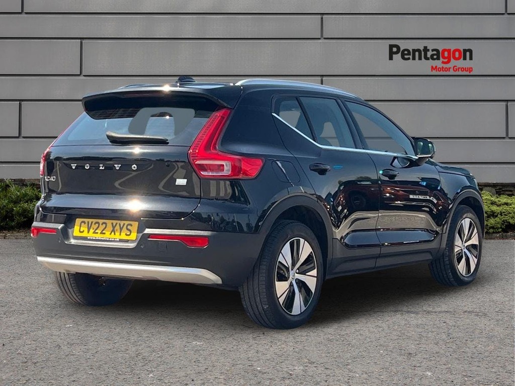 Volvo XC40 1.5H T4 Recharge 10.7Kwh Core Suv Plug CV22XYS Black #4
