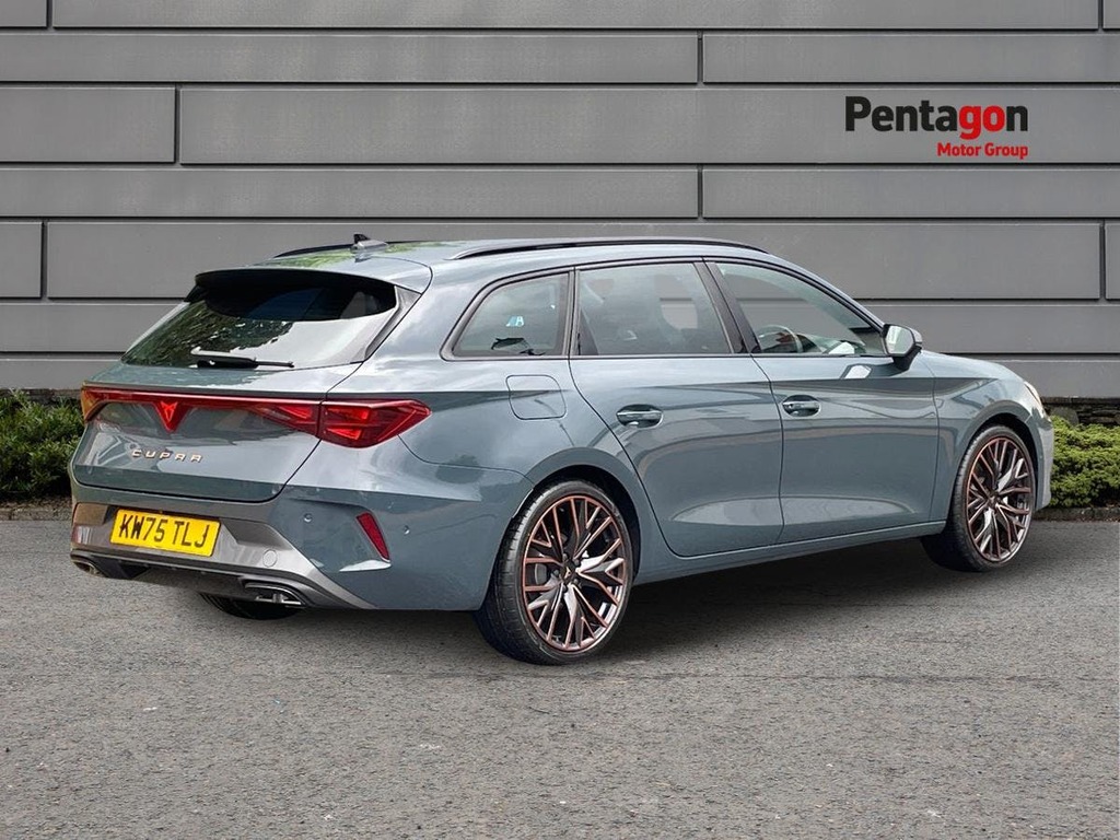 Cupra Leon 1.5 Etsi V3 Estate Hybrid Dsg Euro 6 S Blue #4