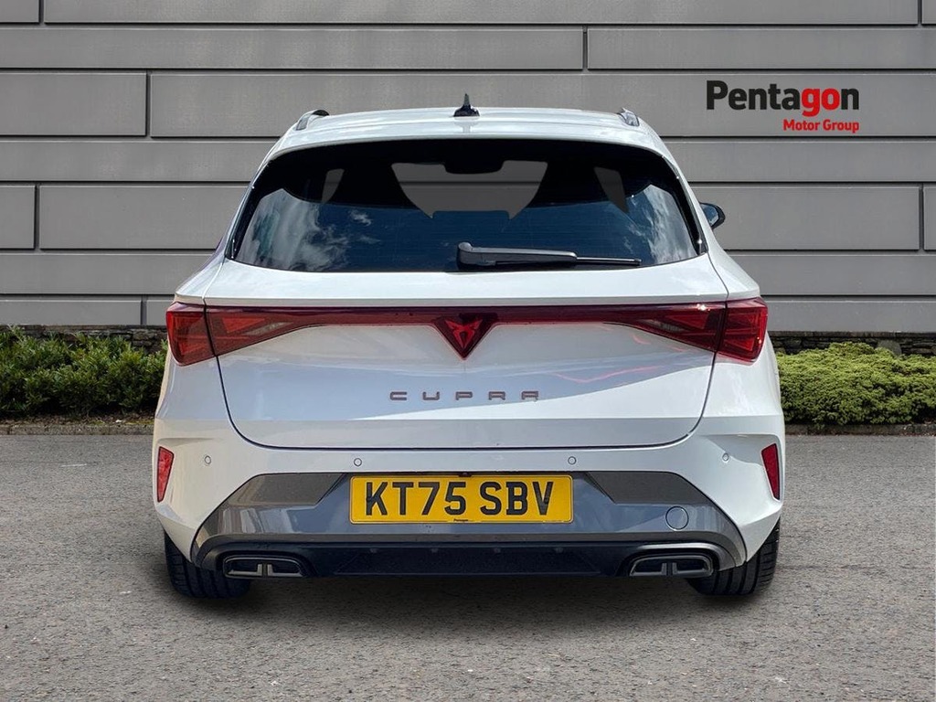 Cupra Leon 1.5 Ehybrid 25.8Kwh Vz2 Estate Plug In Grey #14