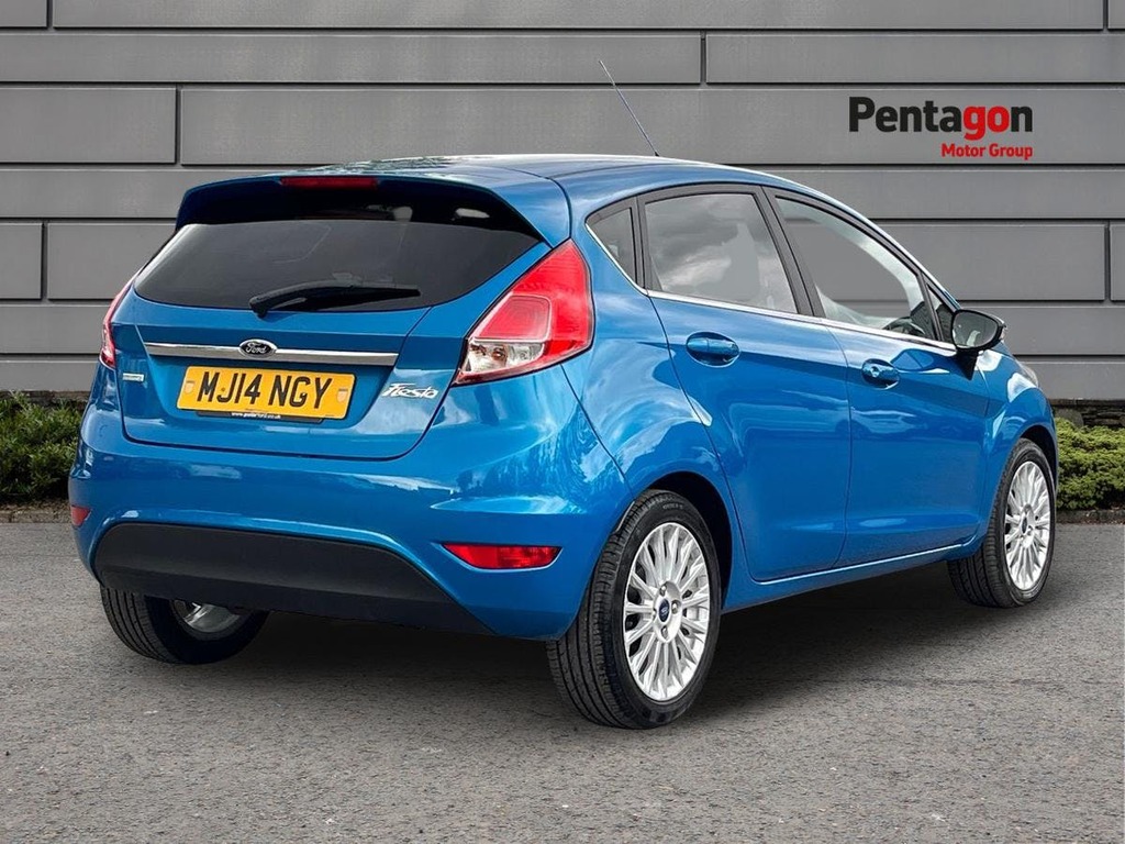 Ford Fiesta 1.2 Zetec 81 Bhp Black #4