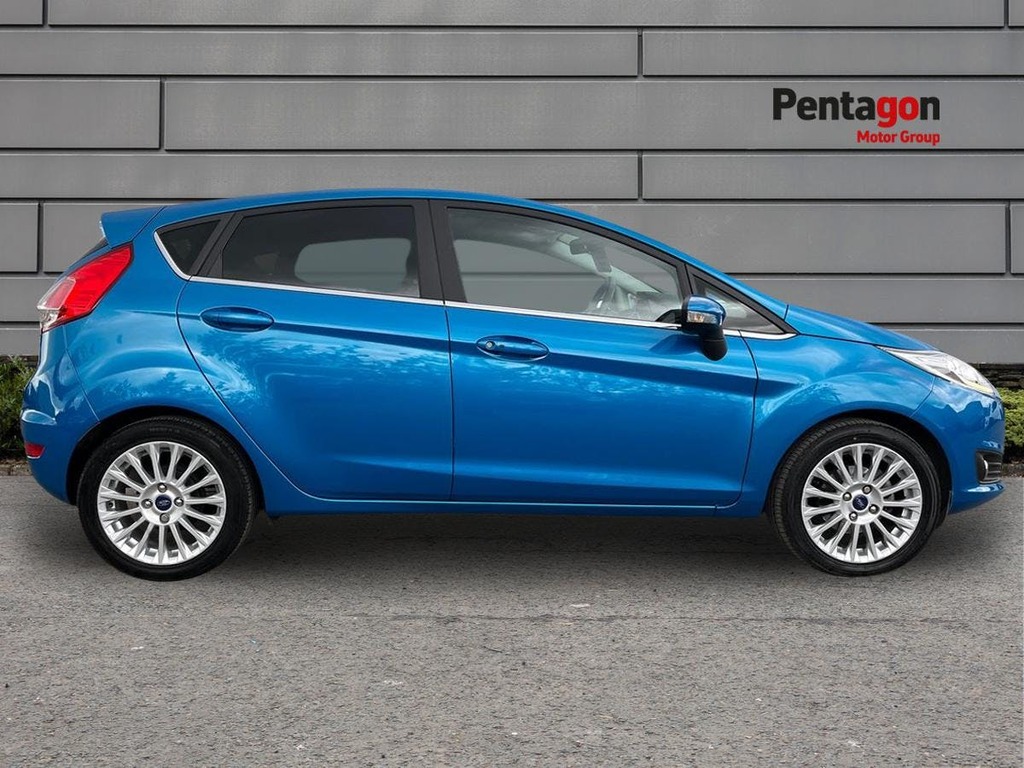 Ford Fiesta 1.2 Zetec 81 Bhp Black #11
