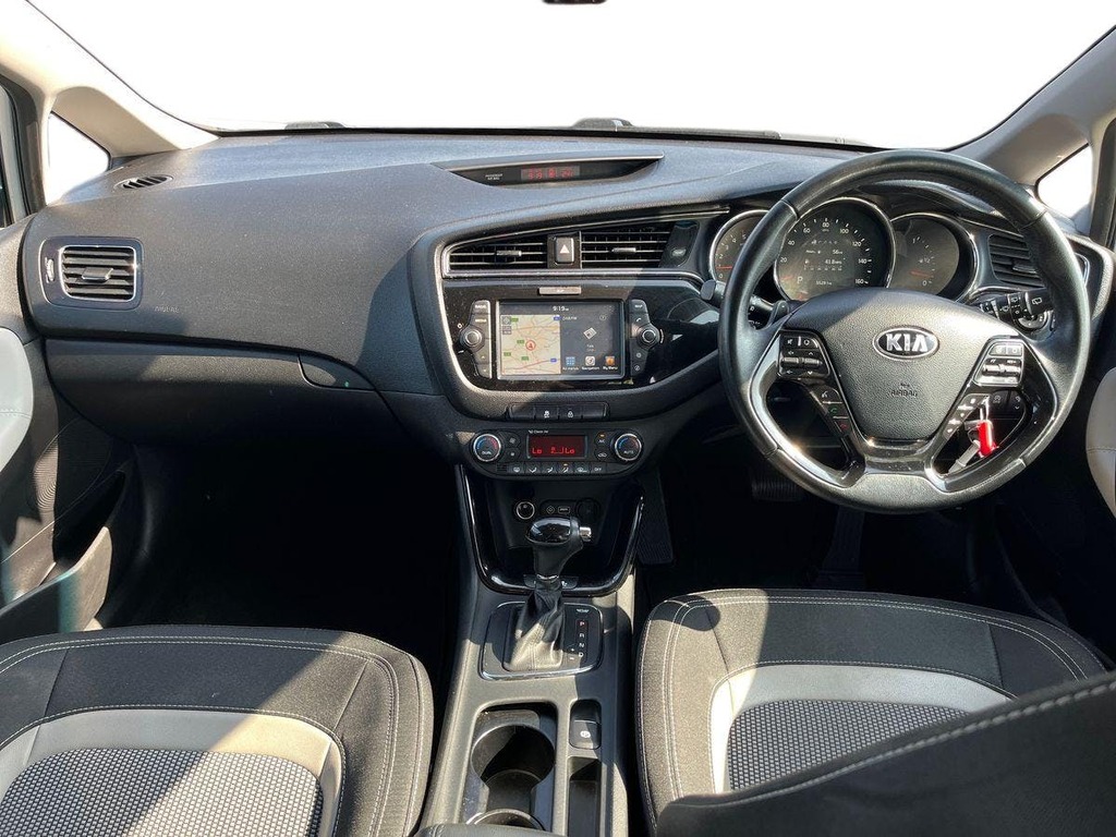Kia Ceed 1.6 Crdi 3 Hatchback Dct Euro 6 Ss Silver #6
