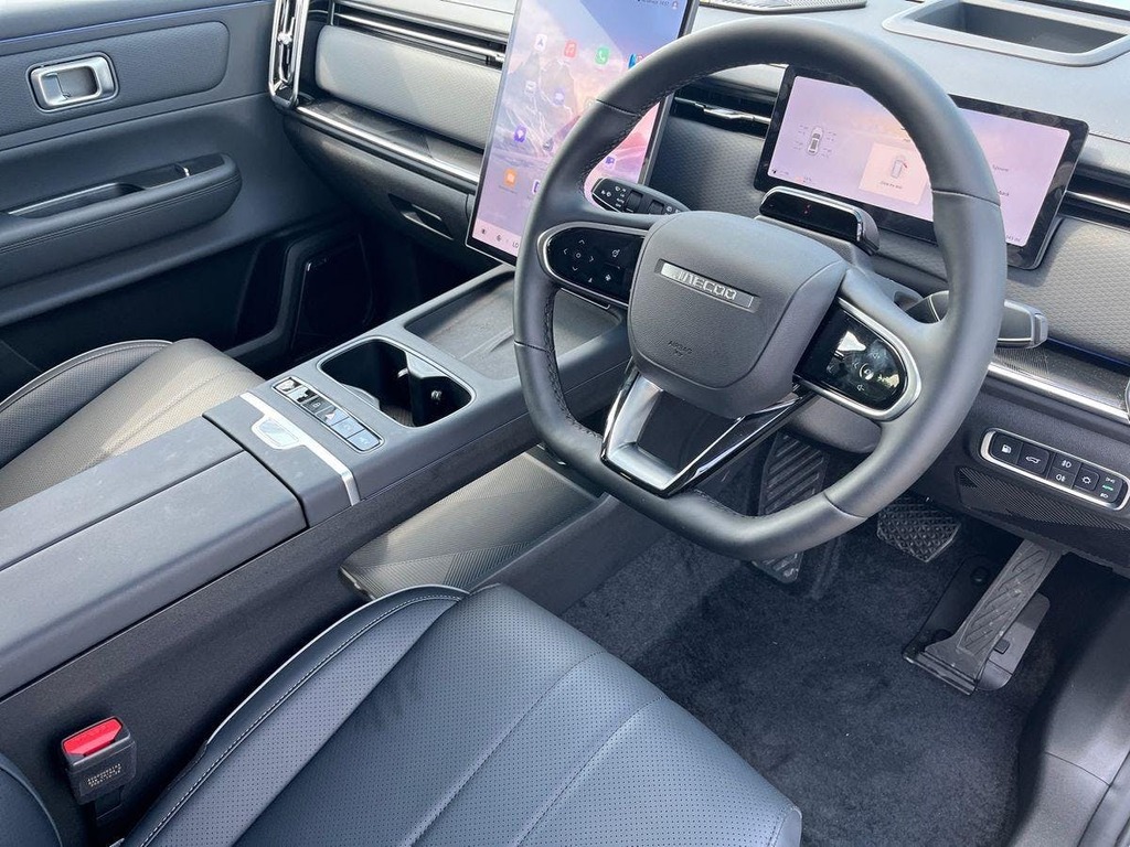 JAECOO 7 1.5T Shs 18.3Kwh Luxury Suv Plug In Hyb Silver #5