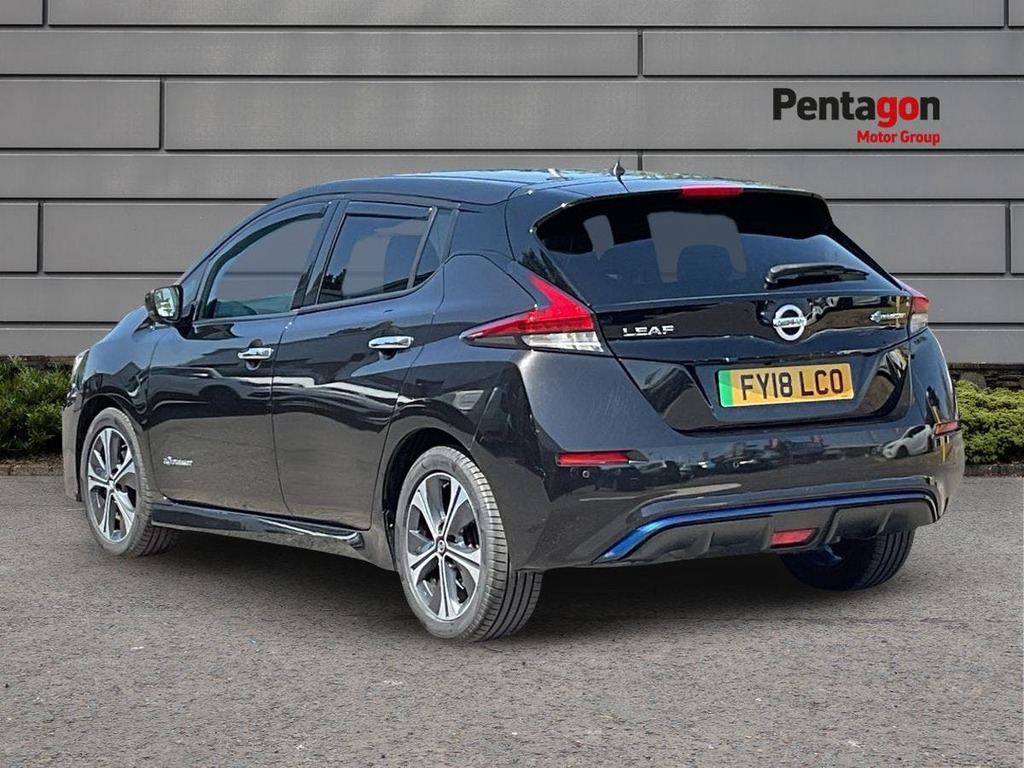 Nissan Leaf 40Kwh N Connecta Hatchback 150 Black #2