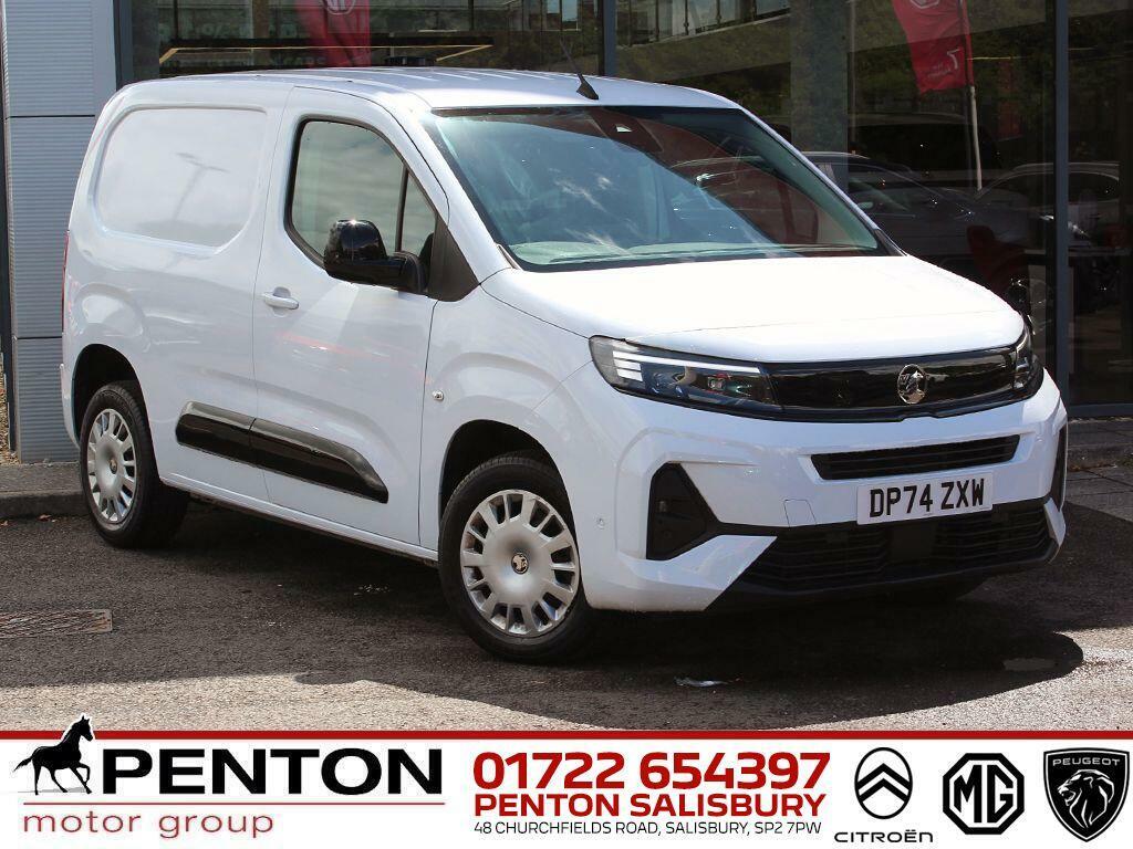 Vauxhall Combo 1.5 Turbo D 2300 Pro Panel Van Swb Euro 6 Ss White