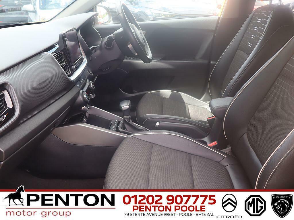 Kia Stonic 1.0 T-gdi Mhev Gt-line S Dct Euro 6 Ss XGZ8562 Black #4
