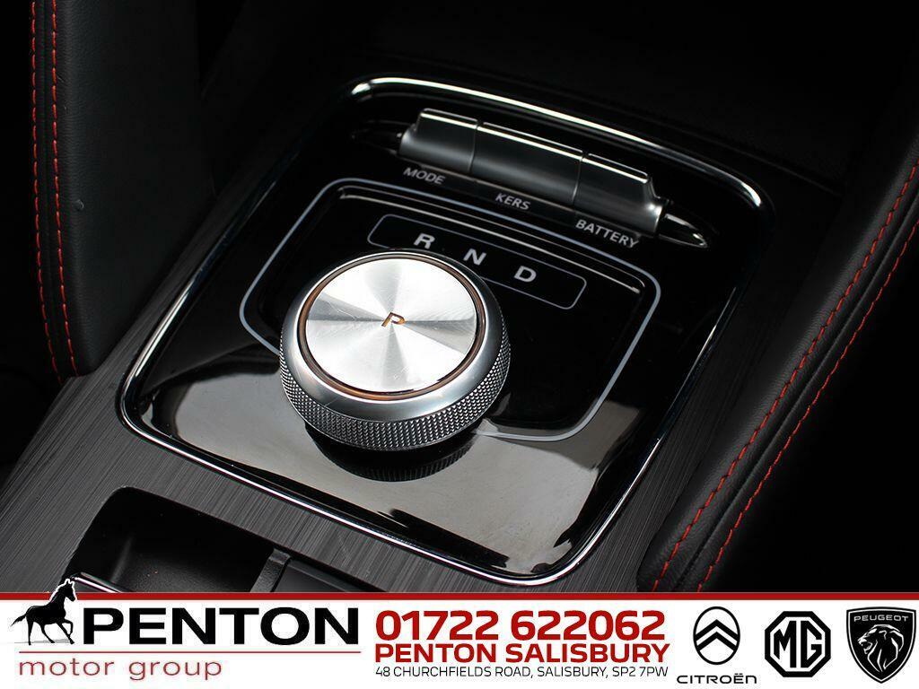 MG ZS 51.1Kwh Trophy Connect Red #4