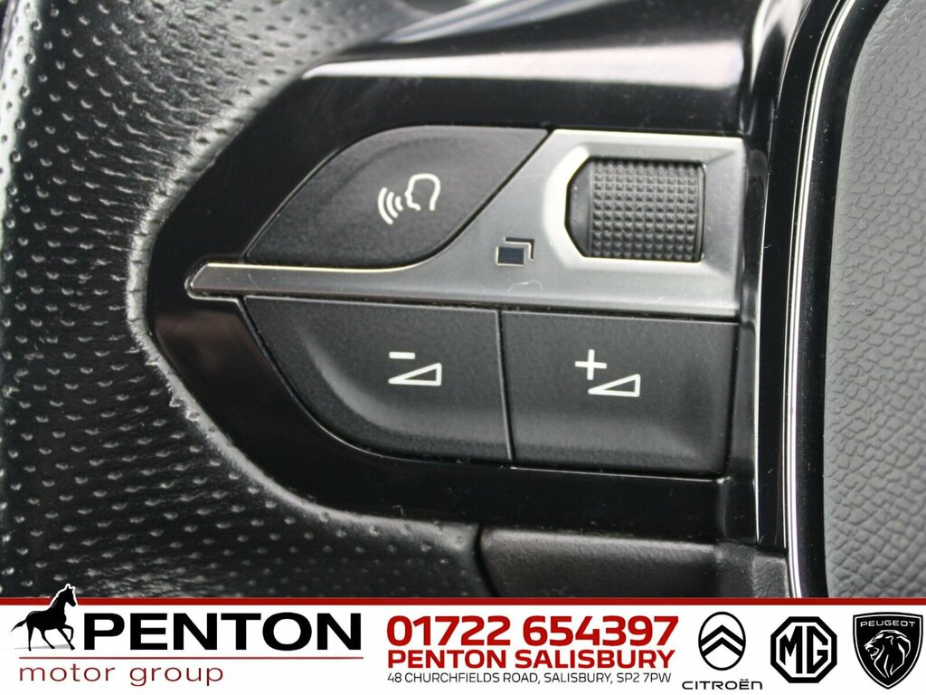 Peugeot 3008 Gt Line White #14