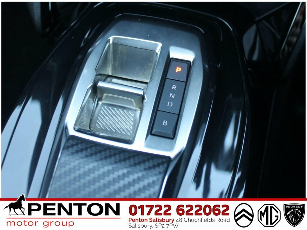 Peugeot e-208 115Kw Gt 51Kwh Black #37