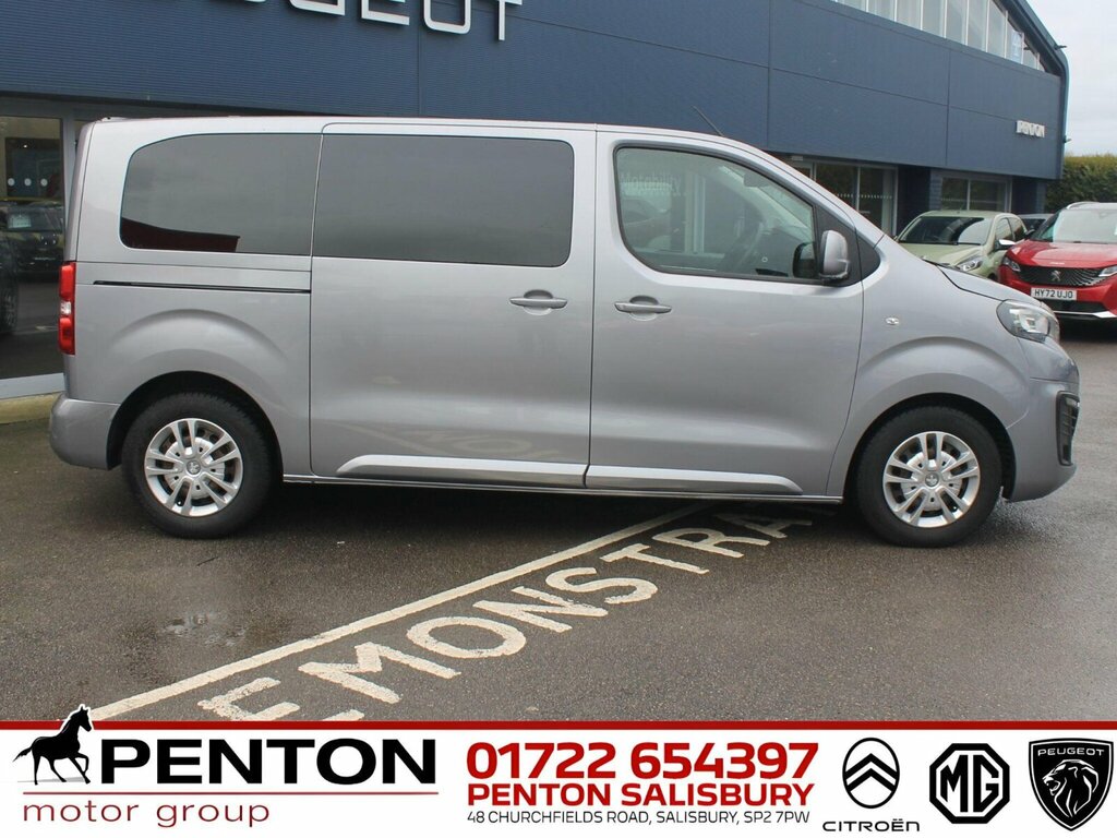Peugeot Traveller Active Black #6