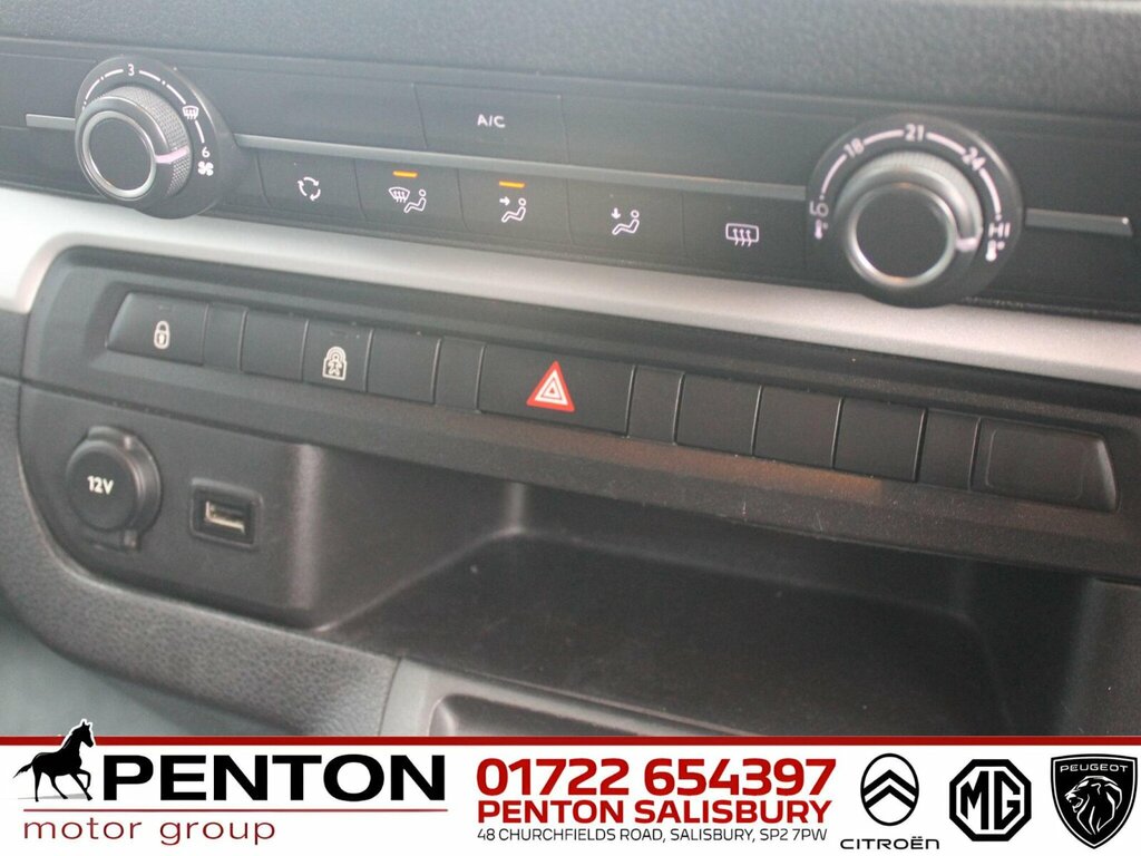 Peugeot Traveller Active Black #11