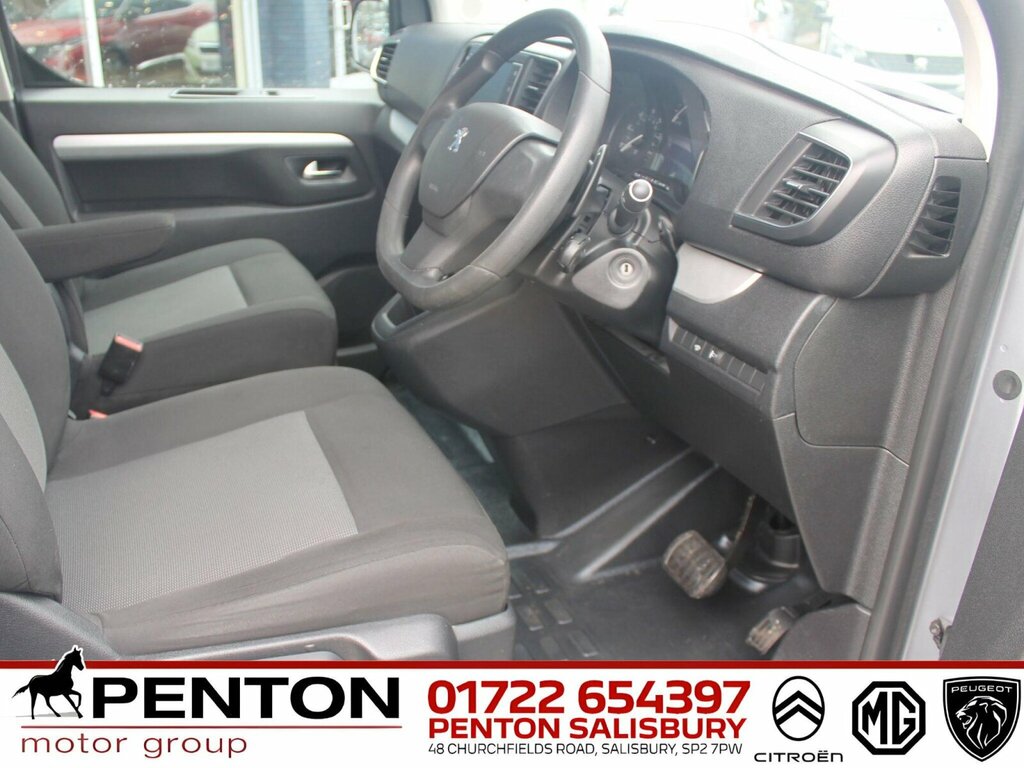 Peugeot Traveller Active Black #7