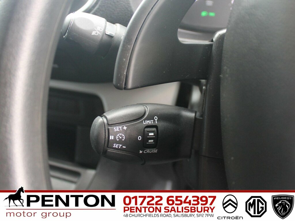 Peugeot Traveller Active Black #9