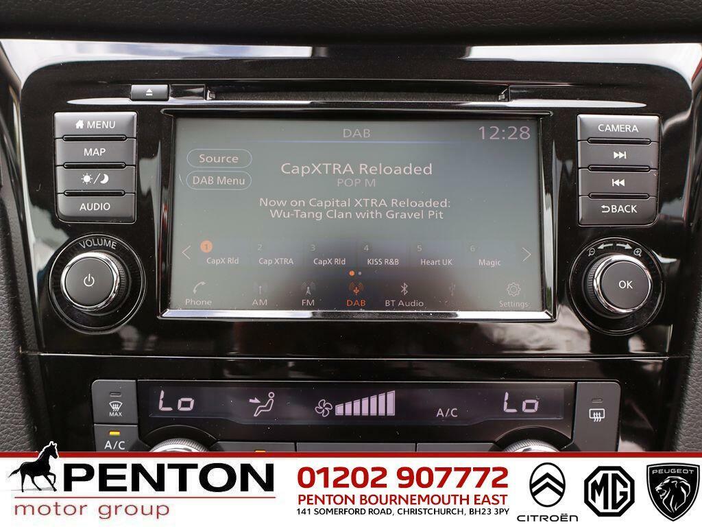 Nissan Qashqai 1.3 Dig-t Acenta Premium  #11