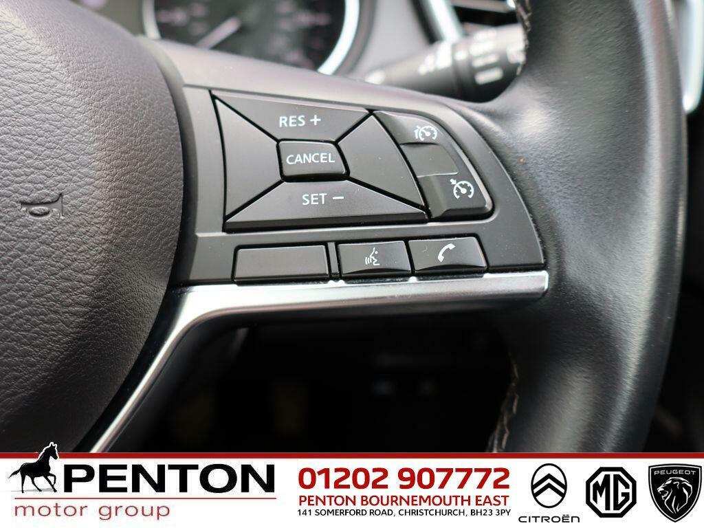 Nissan Qashqai 1.3 Dig-t Acenta Premium  #18