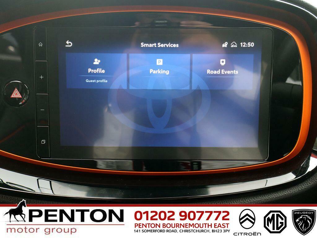 Toyota Aygo X Pure White #14