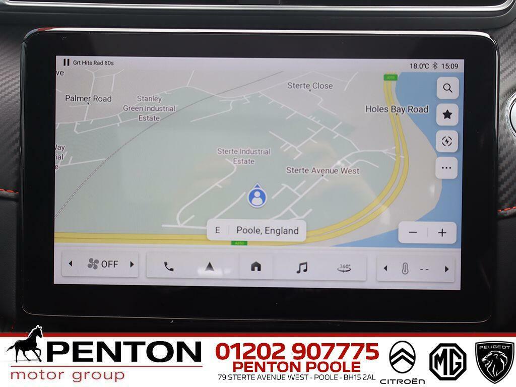 MG ZS Exclusive Black #2