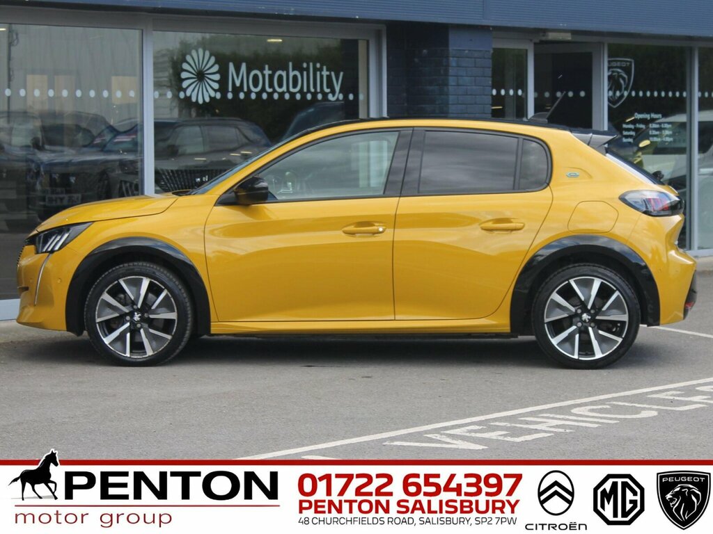 Peugeot e-208 50Kwh Gt Premium Yellow #4
