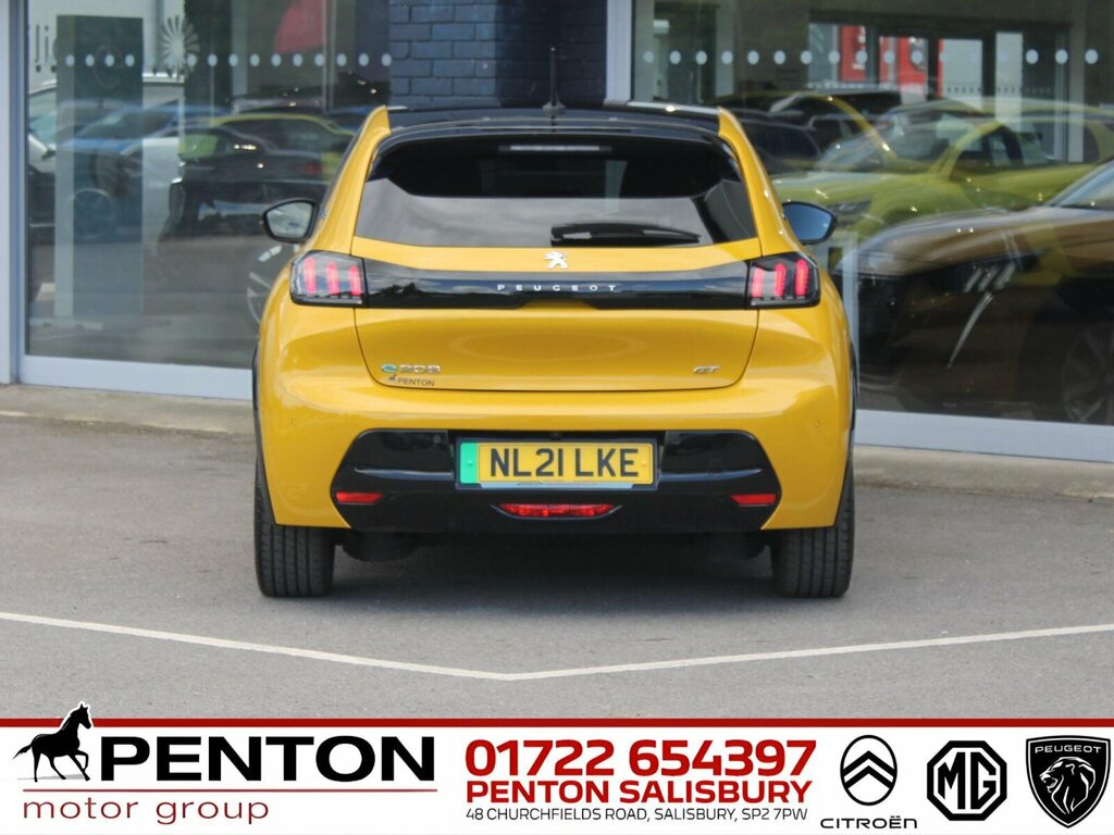 Peugeot e-208 50Kwh Gt Premium Yellow #5