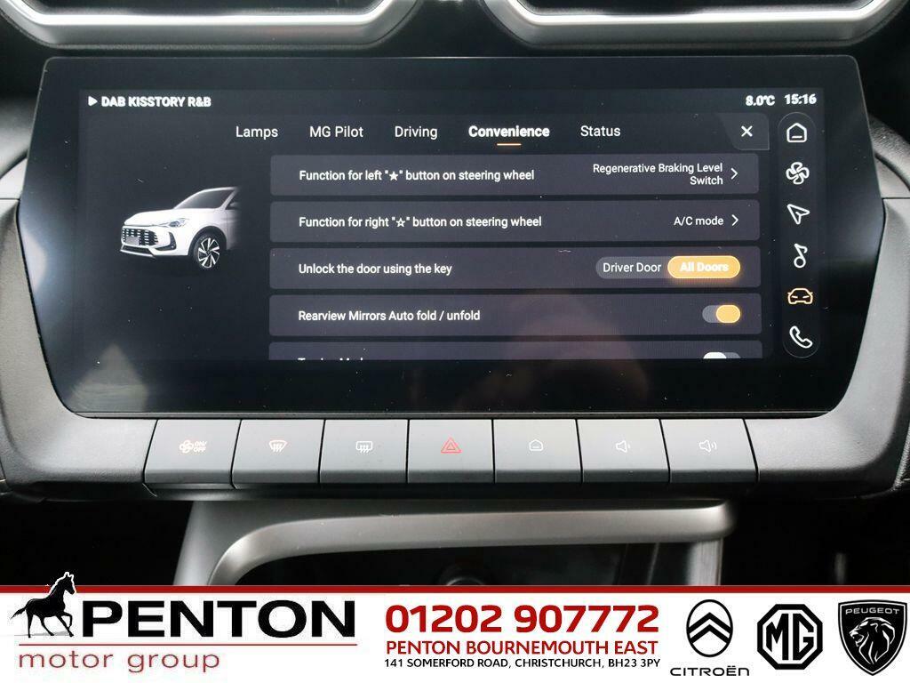 MG ZS 1.5 Hybrid Trophy Red #17