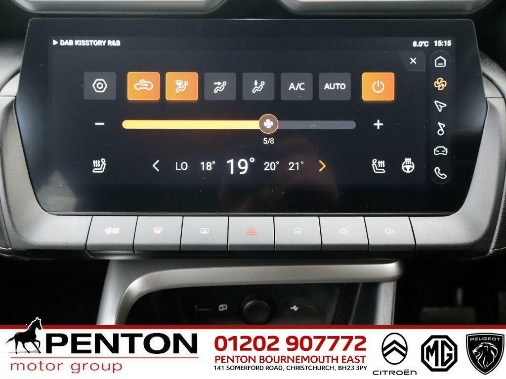 MG ZS 1.5 Hybrid Trophy Red #11