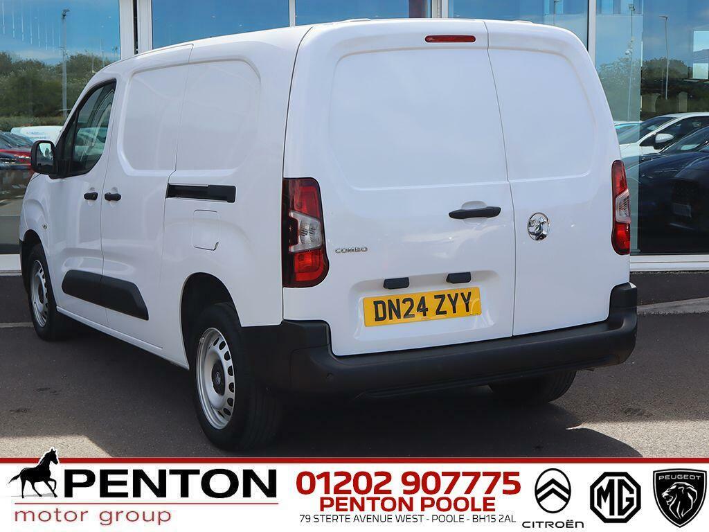 Vauxhall Combo 1.5 Turbo D 2300 Prime XL Crew Van Lwb Euro 6 Ss DN24ZYY White #4