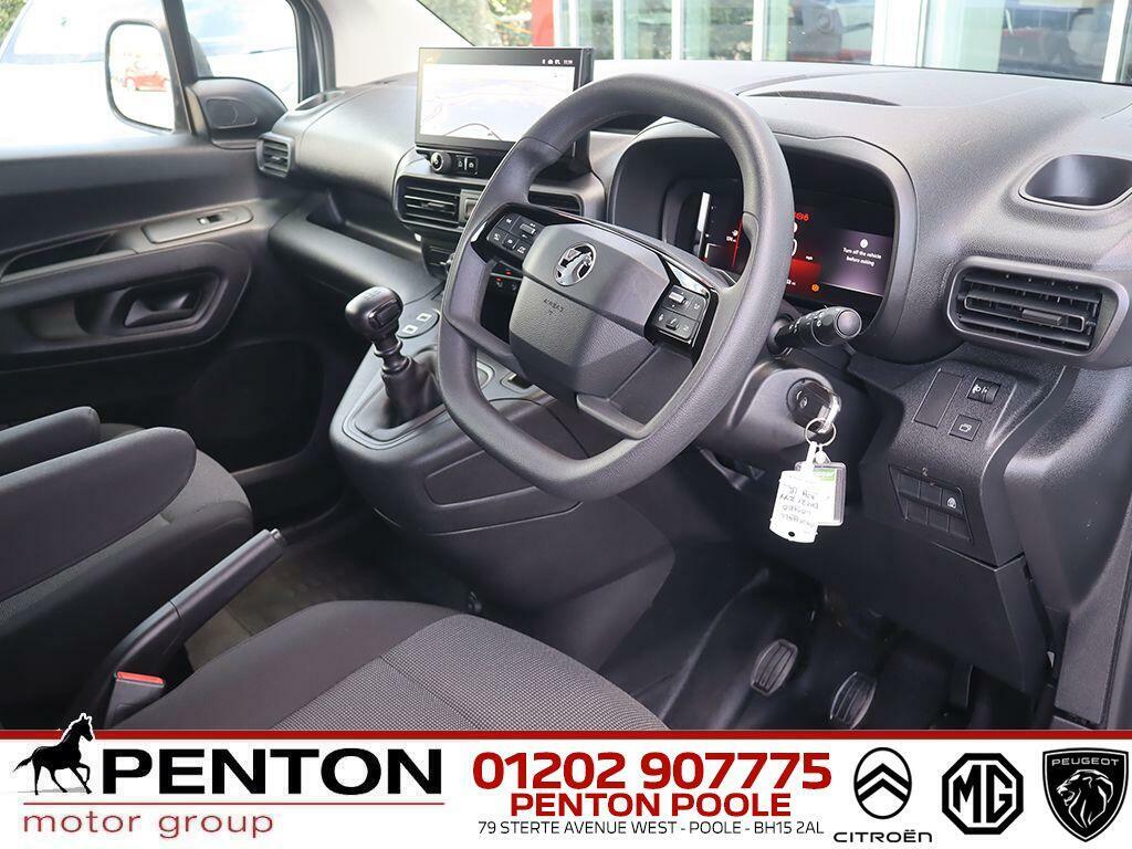 Vauxhall Combo 1.5 Turbo D 2300 Prime XL Crew Van Lwb Euro 6 Ss DN24ZYY White #6