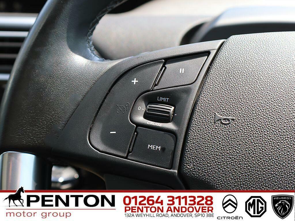 Citroen Grand C4 SpaceTourer Sense Black #9