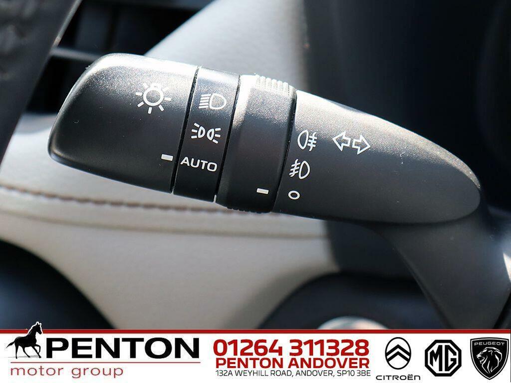 Toyota Rav 4 2.5 219Bhp Dynamic Awd Hybrid White #10