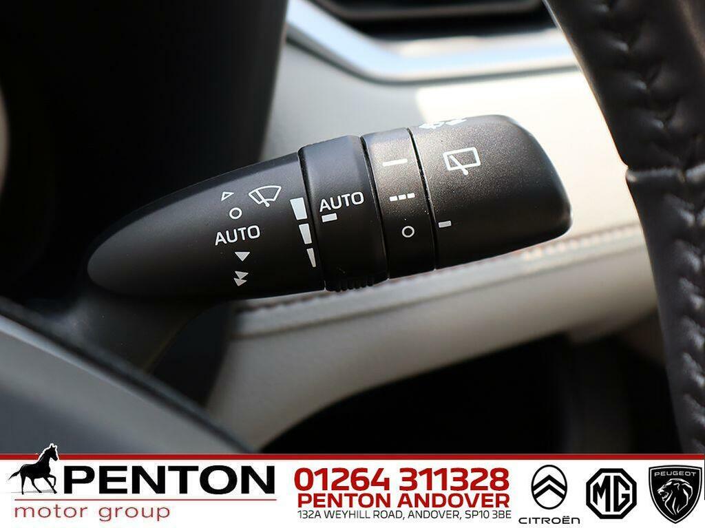 Toyota Rav 4 2.5 219Bhp Dynamic Awd Hybrid White #11
