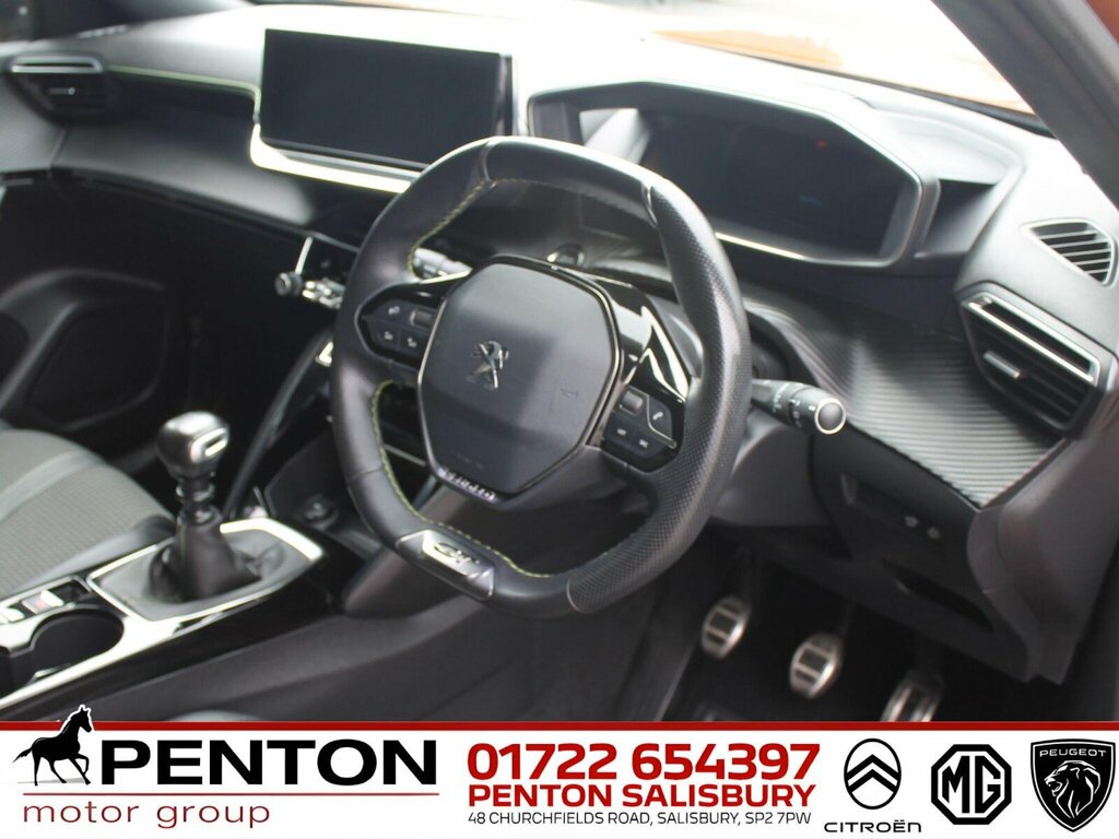 Peugeot 2008 0.0 Gt 135 Bhp Orange #46