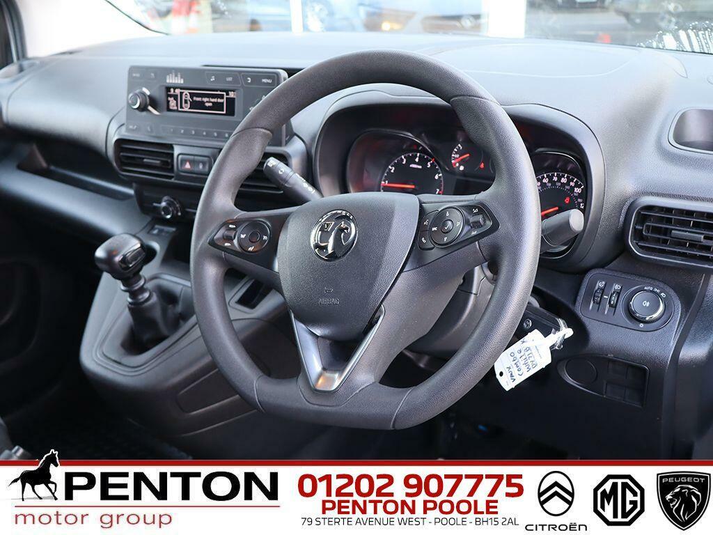 Vauxhall Combo 1.5 Turbo D 2300 Dynamic L1 H1 Euro 6 White #5